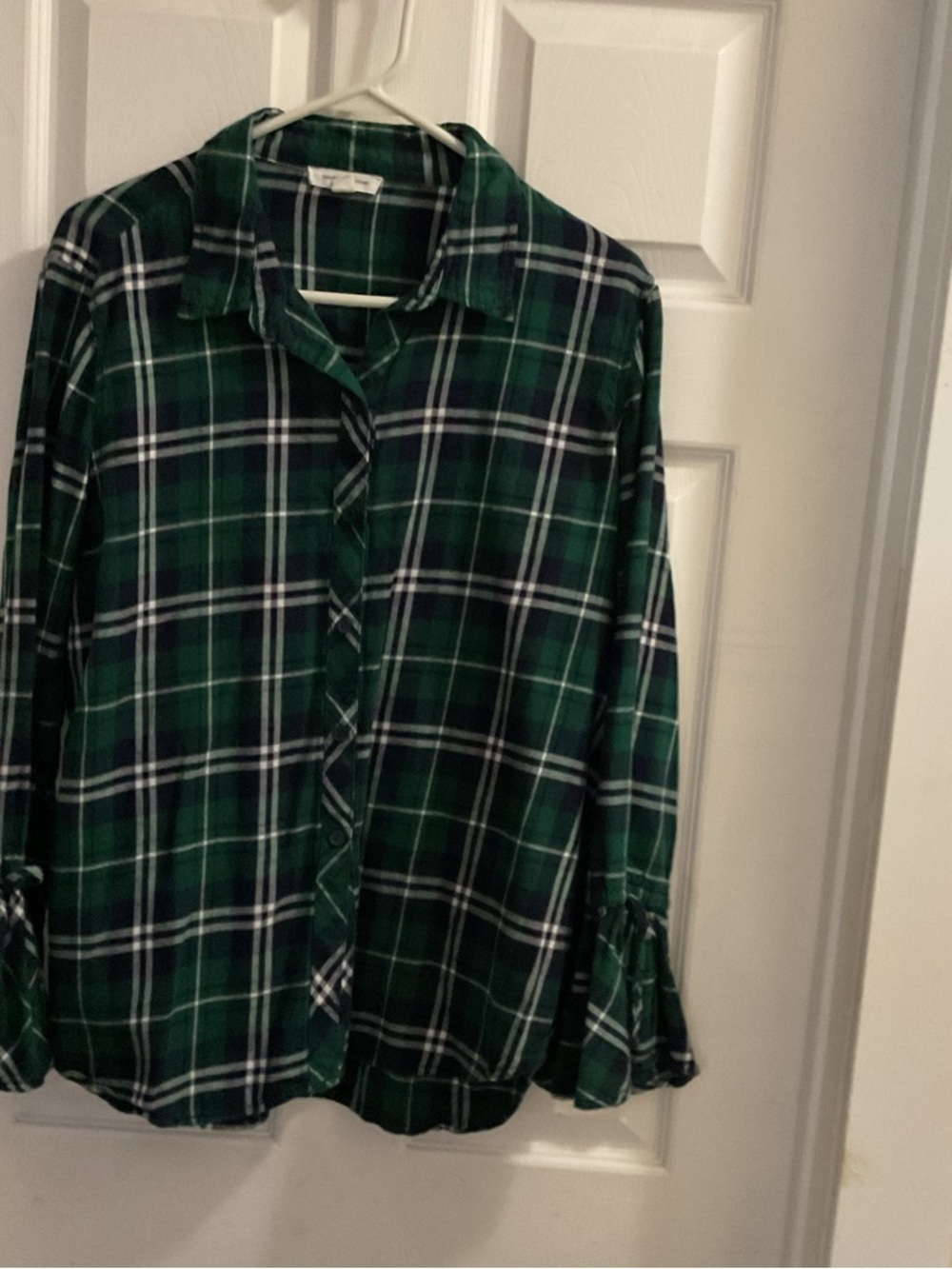 beachlunchlounge Green and Navy Plaid Shirt